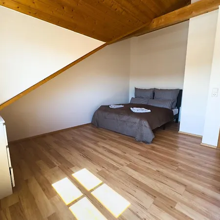 Moderne Luxus-oase In Mit Garten, 2 Balkone, Naehe Bodensee & Rheinfall * Gailingen