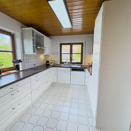 Moderne Luxus-oase In Mit Garten, 2 Balkone, Naehe Bodensee & Rheinfall Appartement